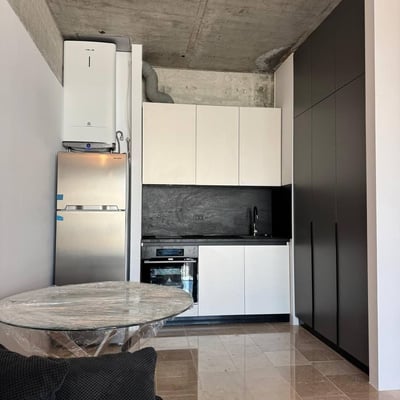 Аренда светлой 2-комнатной квартиры 60 м² в районе Faleza Nord, Констанца, Румыния